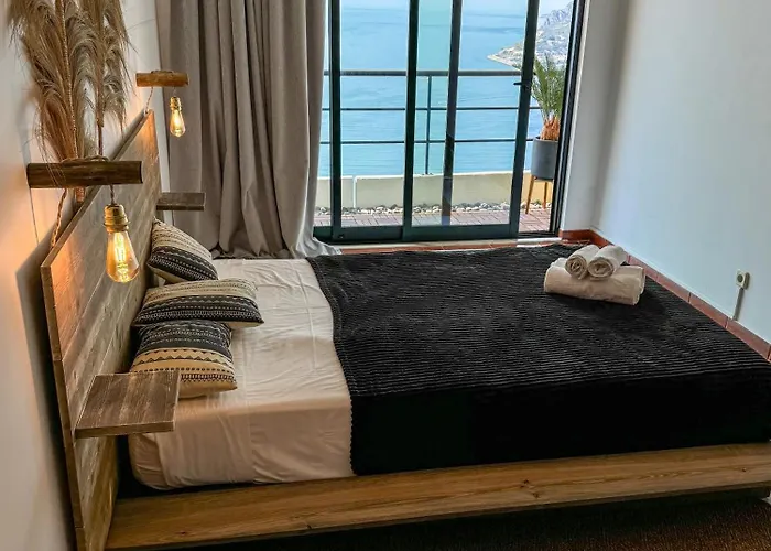 Penthouse Ocean View Sesimbra - Parking @Center