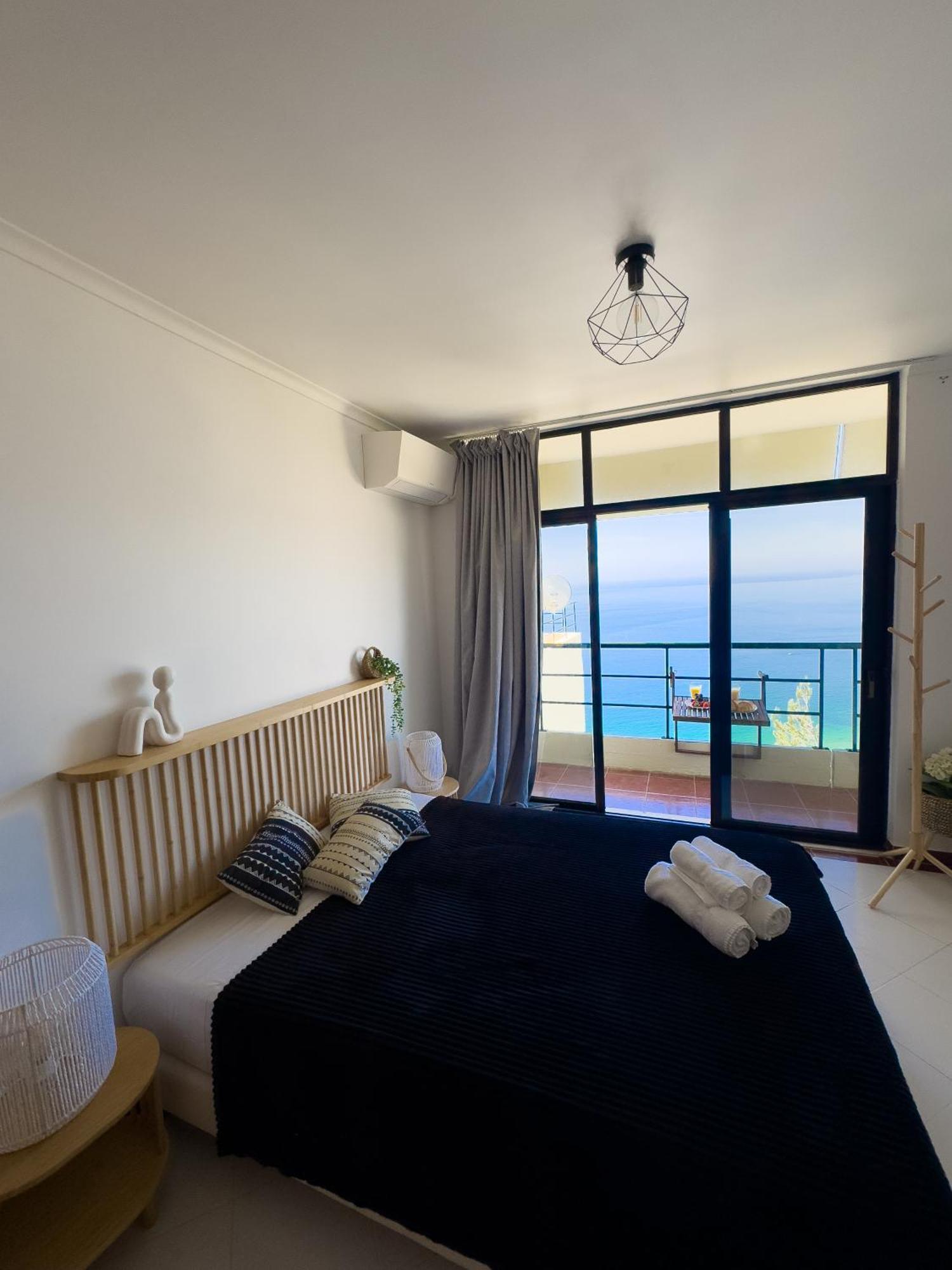 Penthouse Ocean View - Parking @center Sesimbra