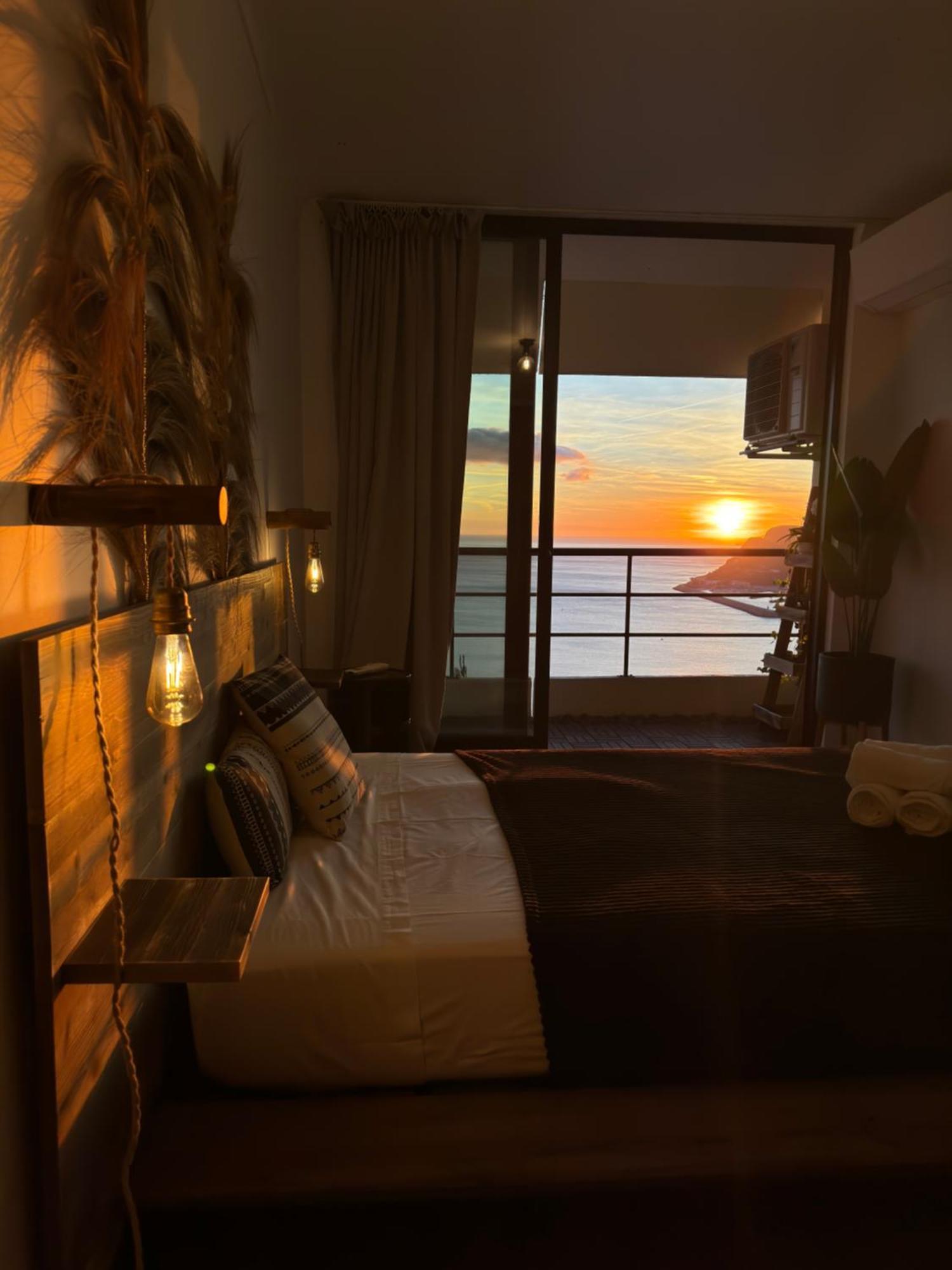 Penthouse Ocean View - Parking @center * Sesimbra